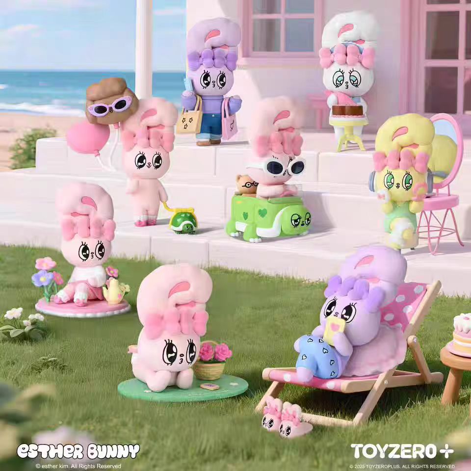 Esther Bunny Holiday Vibe Series Figures