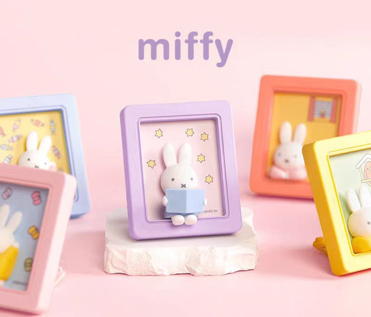 Miffy Picture Frame V2 Stand Series Figure